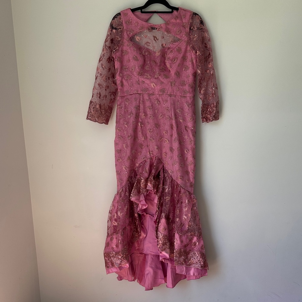 Elegant Pink Lace Gown